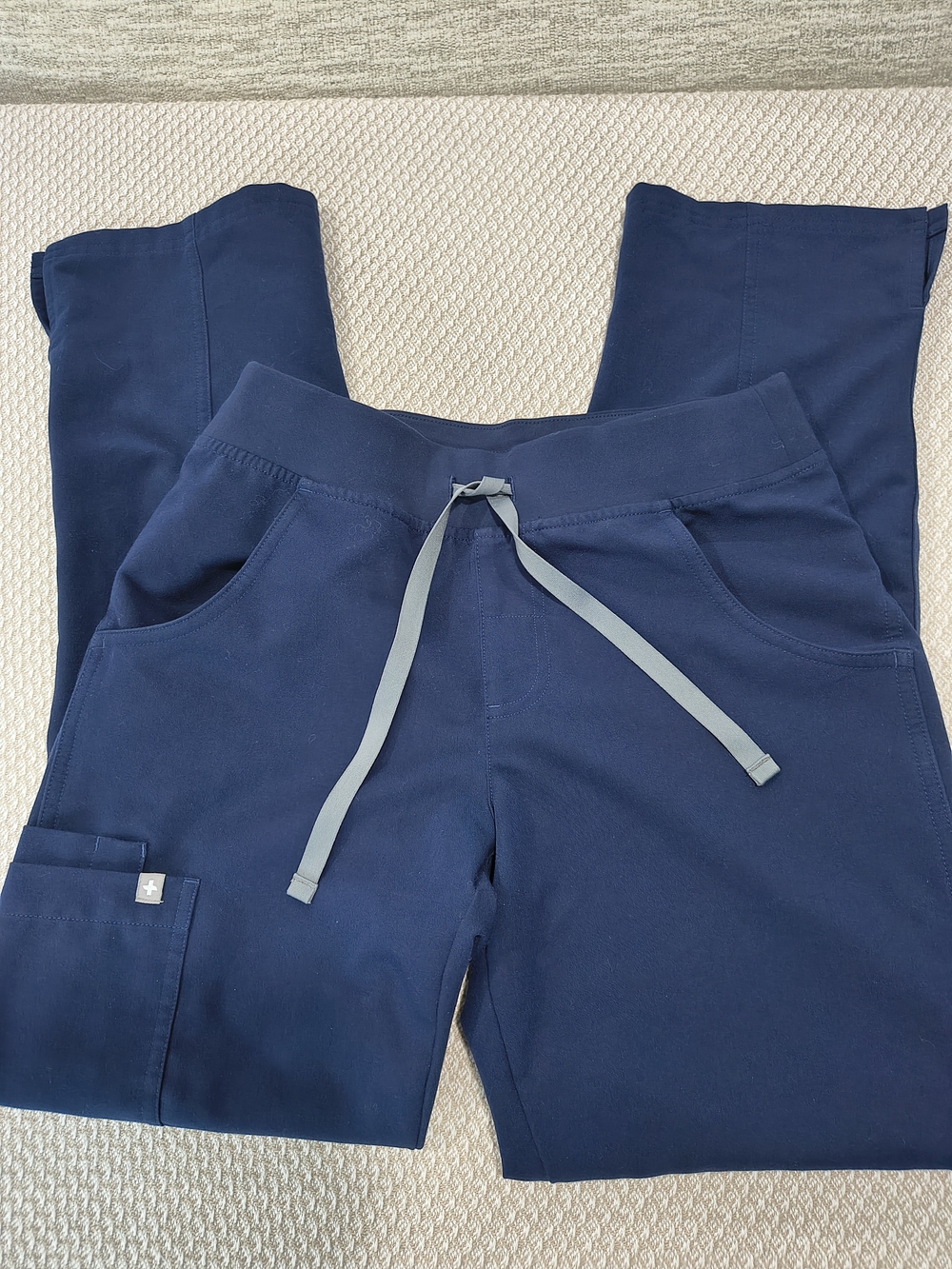 Womens Figs Kade Cargo Scrub Pants Size XS VGUC Navy Technical Nurse